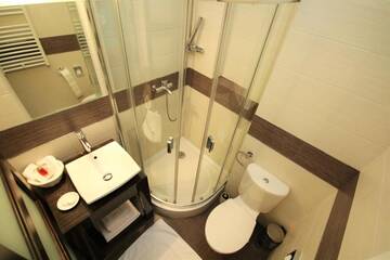 Фото номера Apartament with Free Spa&amp;amp;Wellness Access Курортные отели Forest Retreat&amp;Spa г. Oveselu 3